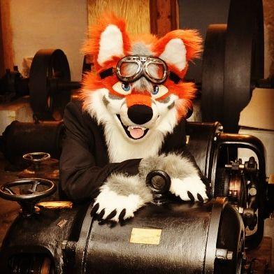 Suit by Šarlota Grygarzová, Photo by Wolfdog